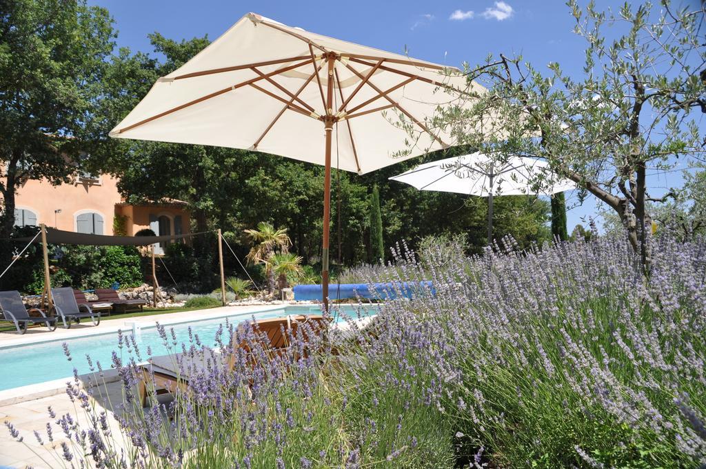 Le Clos Geraldy - Chambres D'Hotes De Charme, Piscine Et Spa Saint-Maximin-la-Sainte-Baume Exterior photo