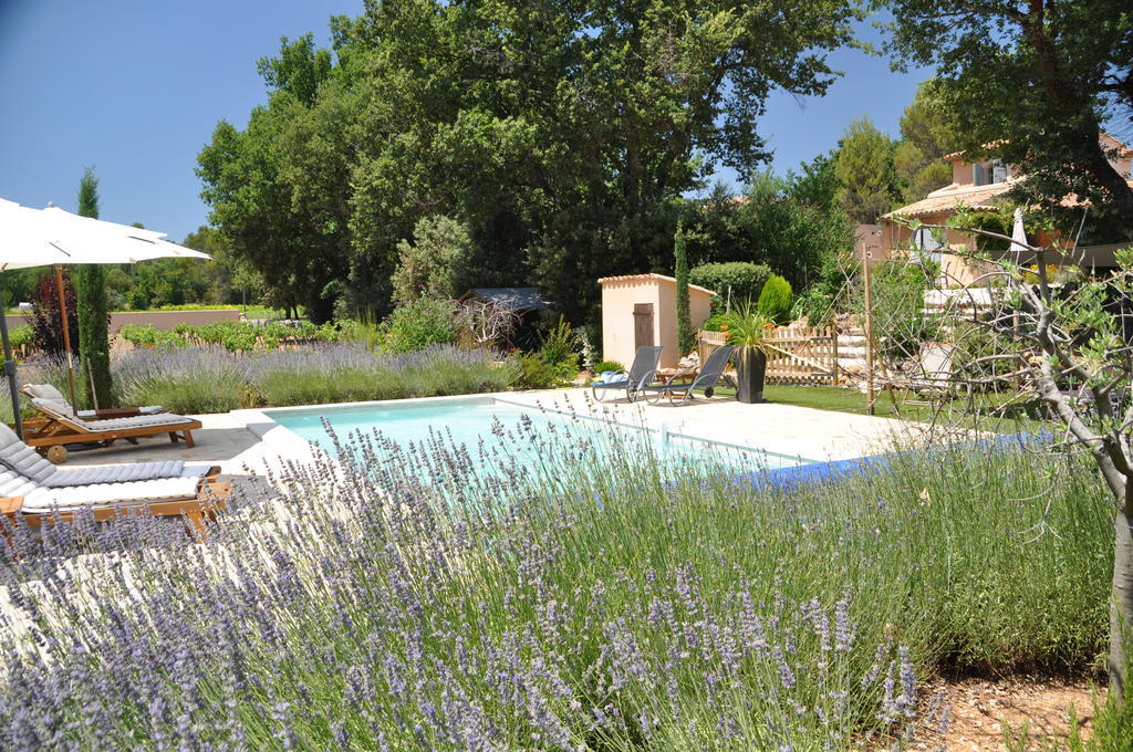 Le Clos Geraldy - Chambres D'Hotes De Charme, Piscine Et Spa Saint-Maximin-la-Sainte-Baume Exterior photo